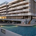 Lägenhet Comfortable Overlooking The Sea *