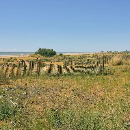 Comfortable Overlooking The Sea