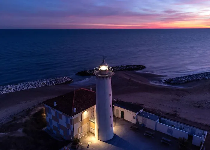Comfortable Overlooking The Sea Апартаменти